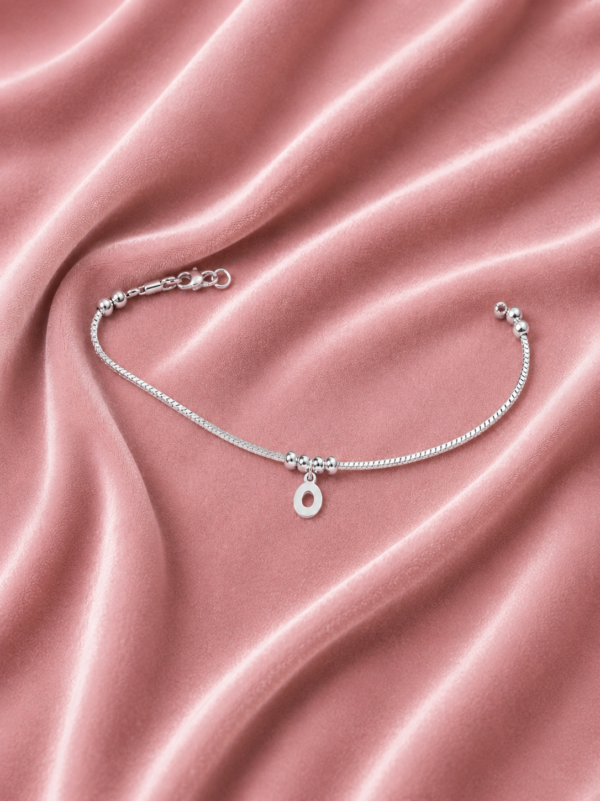 Queen's Anklet